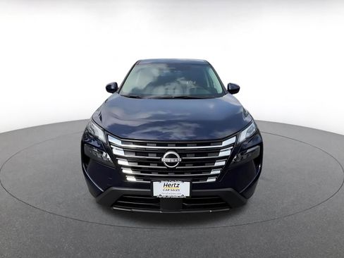 Used 2025 Nissan Rogue SV FWD image 4