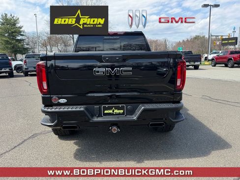 New 2026 GMC Sierra 1500 AT4 w/ Technology Package AWD/4WD image 4