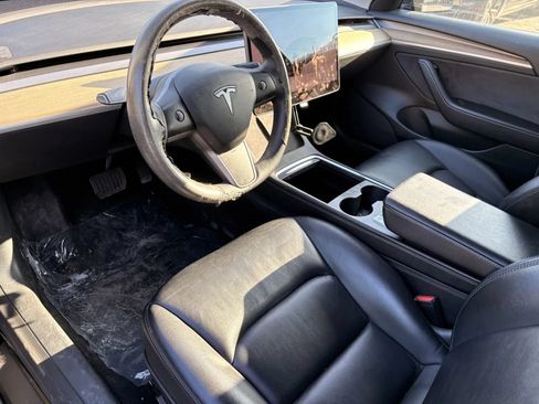 Used 2022 Tesla Model 3 Long Range AWD/4WD image 10