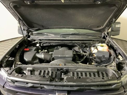 Used 2024 Chevrolet Silverado 2500 Custom w/ Custom Value Package image 43