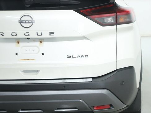 Certified 2023 Nissan Rogue SL AWD/4WD image 45