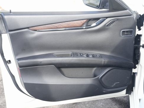 Used 2018 Maserati Quattroporte S image 25