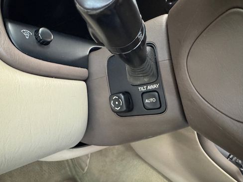 Used 1995 Lexus SC 400 Coupe image 17