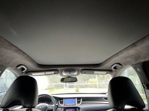 Used 2019 INFINITI QX50 Essential w/ Sensory Package image 36