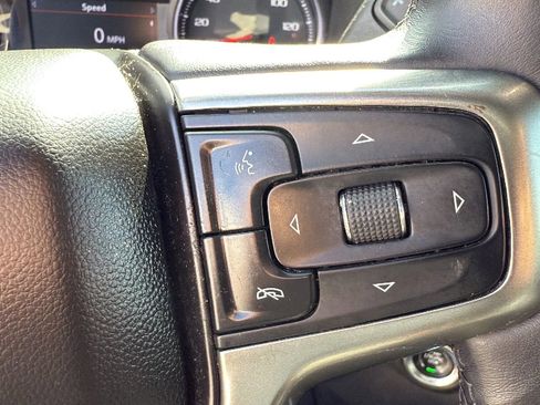 Used 2020 Chevrolet Silverado 1500 LT Trail Boss AWD/4WD image 28