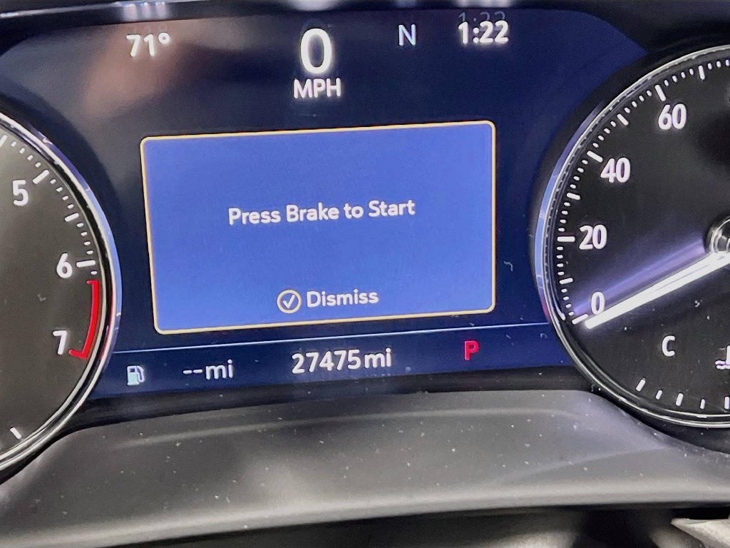 Used 2022 Buick Envision Avenir w/ Technology Package II AWD/4WD image 11