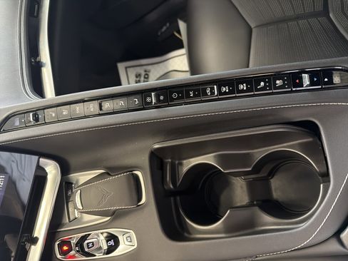 Used 2022 Chevrolet Corvette Stingray Preferred Conv w/ Z51 Performance Package image 16