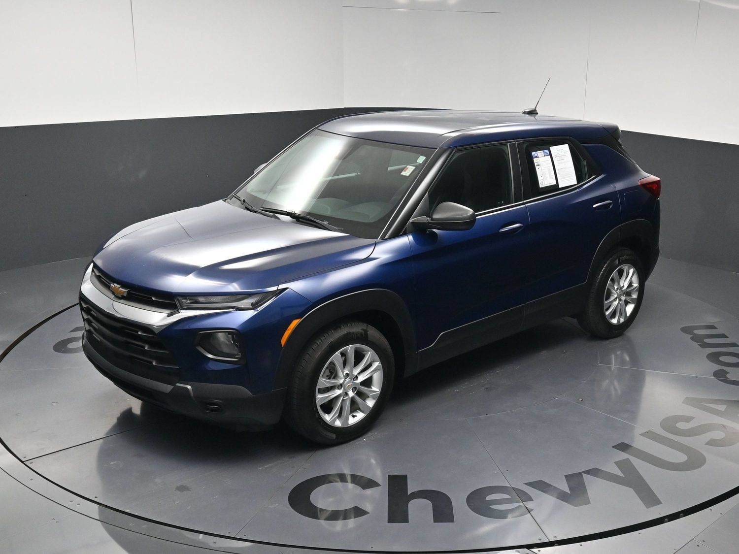 Used 2023 Chevrolet TrailBlazer LS FWD image 30