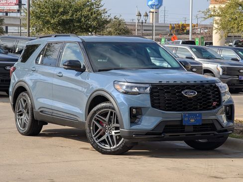 New 2026 Ford Explorer ST w/ Sun And Sound Package image 2