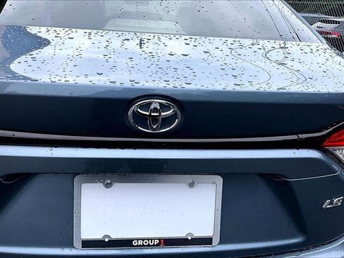Certified 2022 Toyota Corolla LE FWD image 30