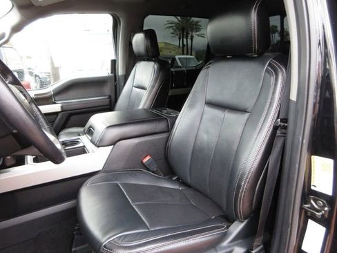 Certified 2020 Ford F250 Lariat w/ Tremor Off-Road Package image 11