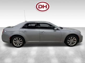 Used 2017 Chrysler 300 C w/ Safetytec Plus Group AWD/4WD video 2