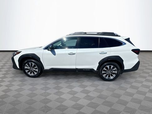 Used 2025 Subaru Outback Touring w/ Tech Package 3 AWD/4WD image 38