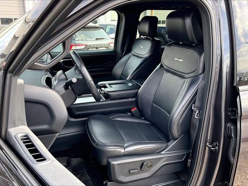 Certified 2025 Ford Expedition Max Platinum w/ Stealth Performance Package image 8