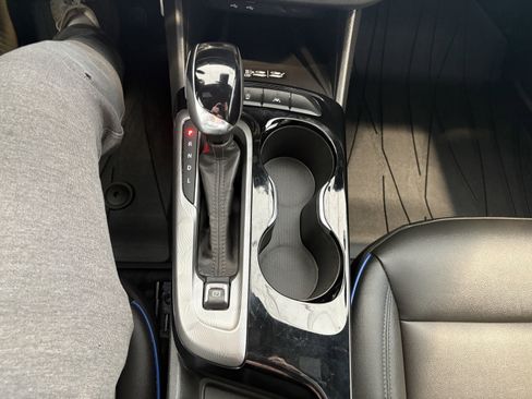 Used 2024 Buick Envista Sport Touring w/ Convenience I Package image 16