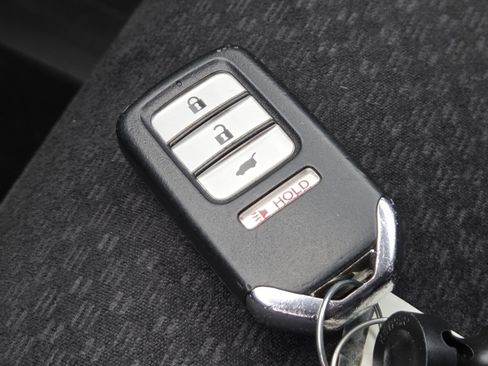 Used 2016 Honda CR-V EX image 34