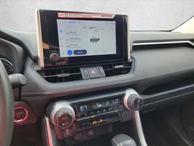 Used 2025 Toyota RAV4 XLE Premium AWD/4WD image 23