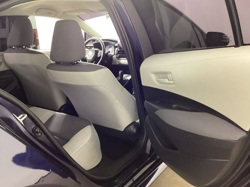 Used 2023 Toyota Corolla LE FWD image 21