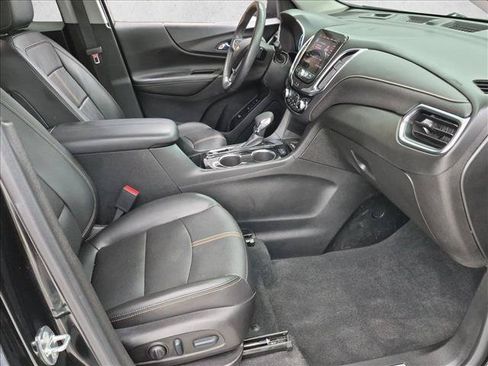 Used 2022 Chevrolet Equinox Premier FWD image 21