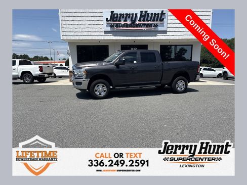 Used 2024 RAM 2500 Tradesman w/ Chrome Appearance Group AWD/4WD image 1