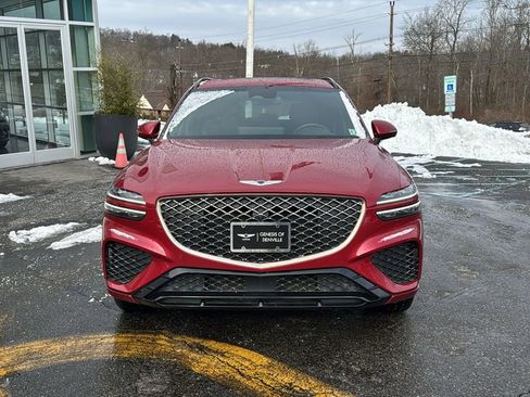 Used 2023 Genesis GV70 2.5T w/ Sport Prestige Package image 2