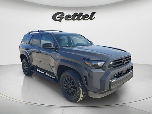 Used 2026 Toyota 4Runner SR5 AWD/4WD image 3