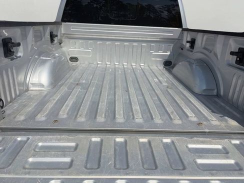Used 2015 Ford F150 XLT w/ Equipment Group 302A Luxury RWD image 7