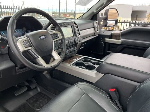 Used 2017 Ford F350 Lariat w/ Lariat Ultimate Package image 22