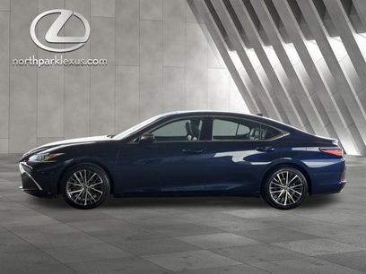 Certified 2023 Lexus ES 350 w/ Premium Package