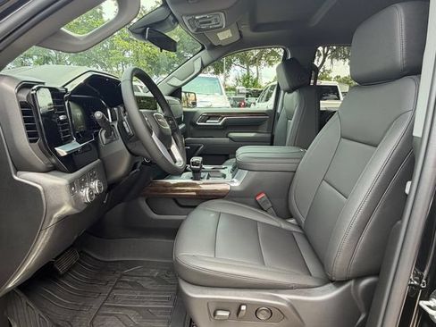 New 2026 GMC Sierra 1500 Elevation w/ Elevation Premium Package AWD/4WD image 12