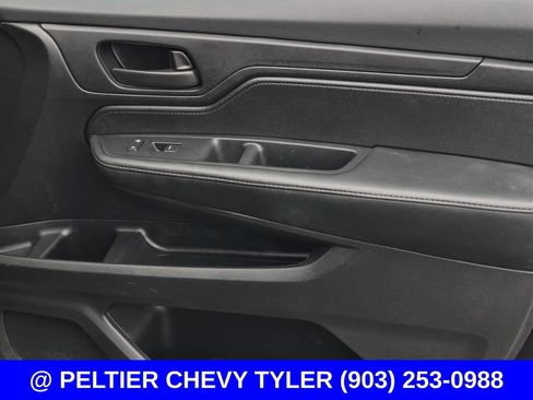 Used 2025 Honda Odyssey Sport-L image 15