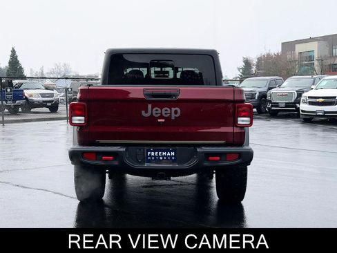 Used 2021 Jeep Gladiator Rubicon image 6