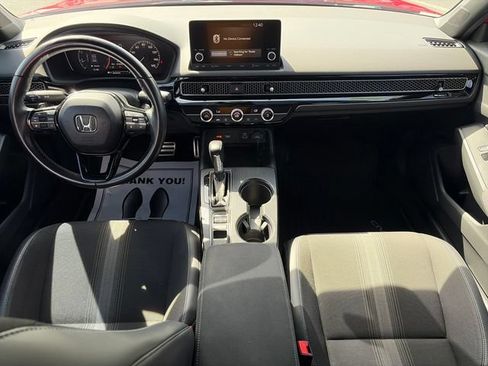 Used 2023 Honda Civic Sport image 11