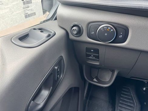 New 2026 Ford Transit 250 148 Medium Roof RWD image 22