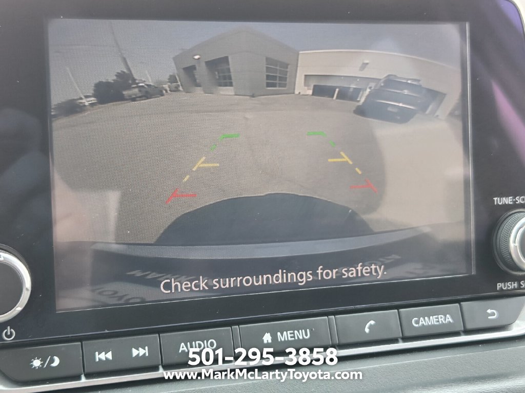 Used 2023 Nissan Rogue SV FWD image 18