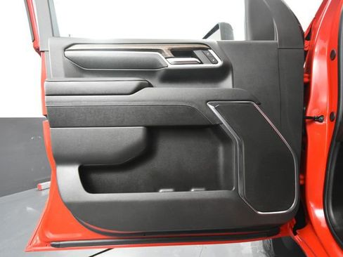 Used 2024 GMC Sierra 2500 SLE image 20