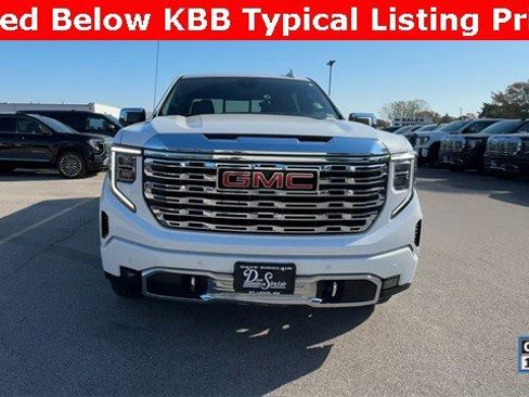 Used 2024 GMC Sierra 1500 Denali image 3