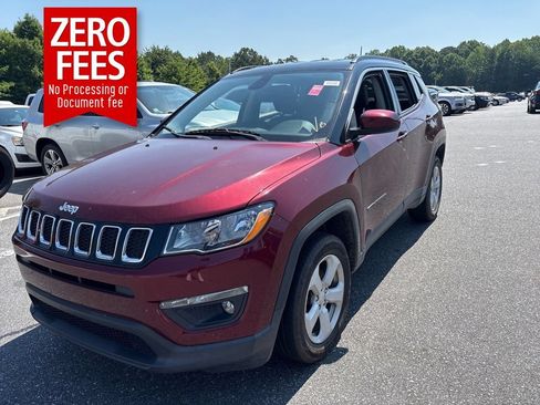 Used 2020 Jeep Compass Latitude w/ Cold Weather Group AWD/4WD image 1