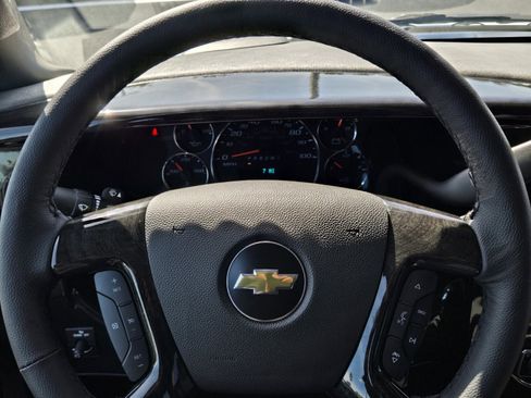 New 2025 Chevrolet Express 2500 Extended w/ Driver Convenience Package image 21