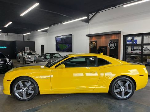Used 2012 Chevrolet Camaro SS w/ RS Package RWD image 4