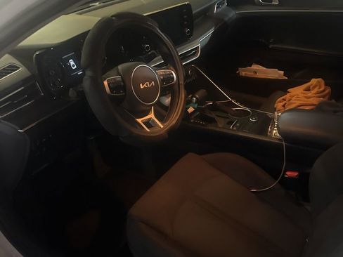 Used 2023 Kia K5 LXS image 2