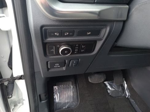 Used 2024 Ford F150 Lariat w/ Equipment Group 502A High AWD/4WD image 14
