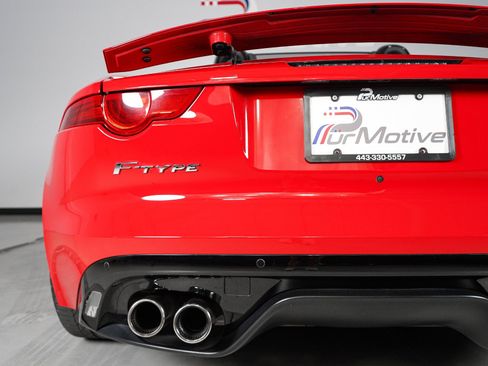 Used 2014 Jaguar F-TYPE S RWD image 16