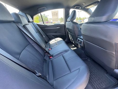 Used 2026 Toyota Camry XSE FWD image 27