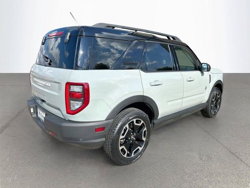 Used 2024 Ford Bronco Sport Outer Banks w/ Tech Package AWD/4WD image 4