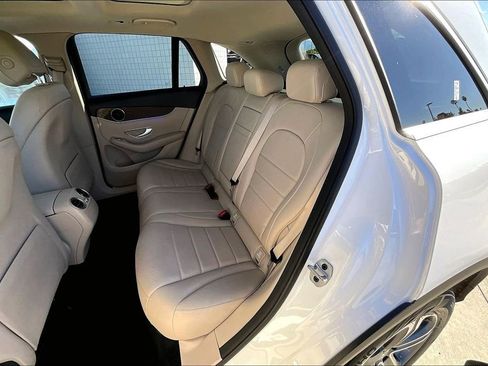 Used 2022 Mercedes-Benz GLC 300 4MATIC image 19
