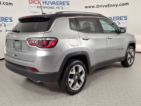 Used 2021 Jeep Compass Limited AWD/4WD image 4