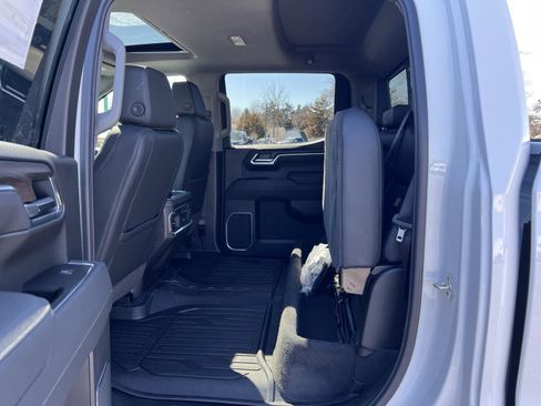New 2026 GMC Sierra 1500 SLT w/ SLT Premium Plus Package image 45