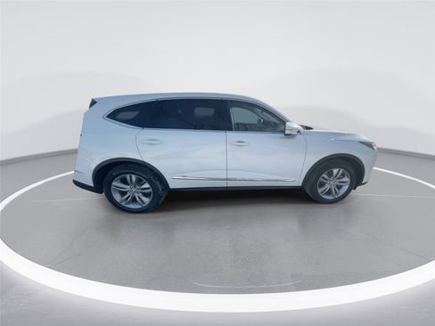 Used 2022 Acura MDX SH-AWD image 9