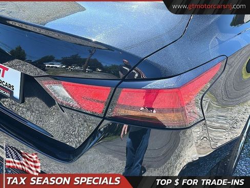 Used 2020 Nissan Altima 2.5 S FWD image 12